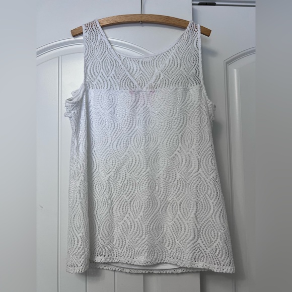 Lilly Pulitzer Ruffle Top - Picture 3 of 8